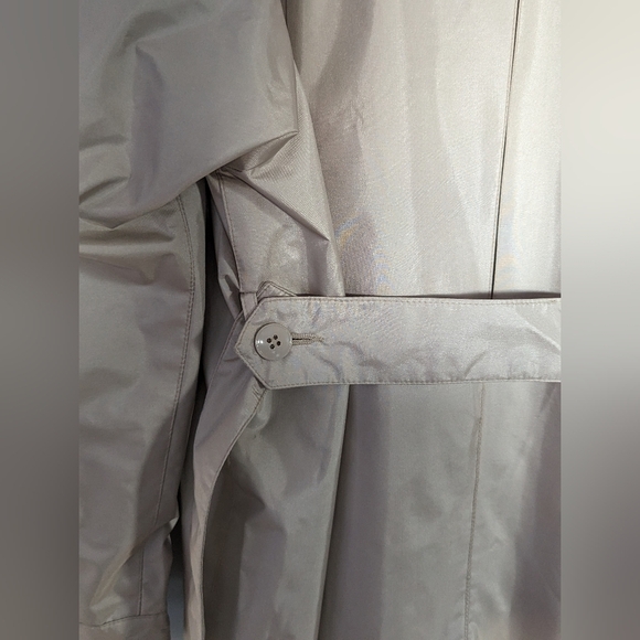 J.Gallery Long Tan Trench Coat with Belt - Picture 14 of 16